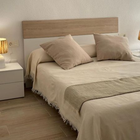 Beach House Torrevieja Bagian luar foto